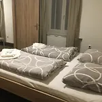 Elmontex Hotel